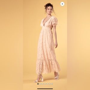 Plunging lace maxi dressn